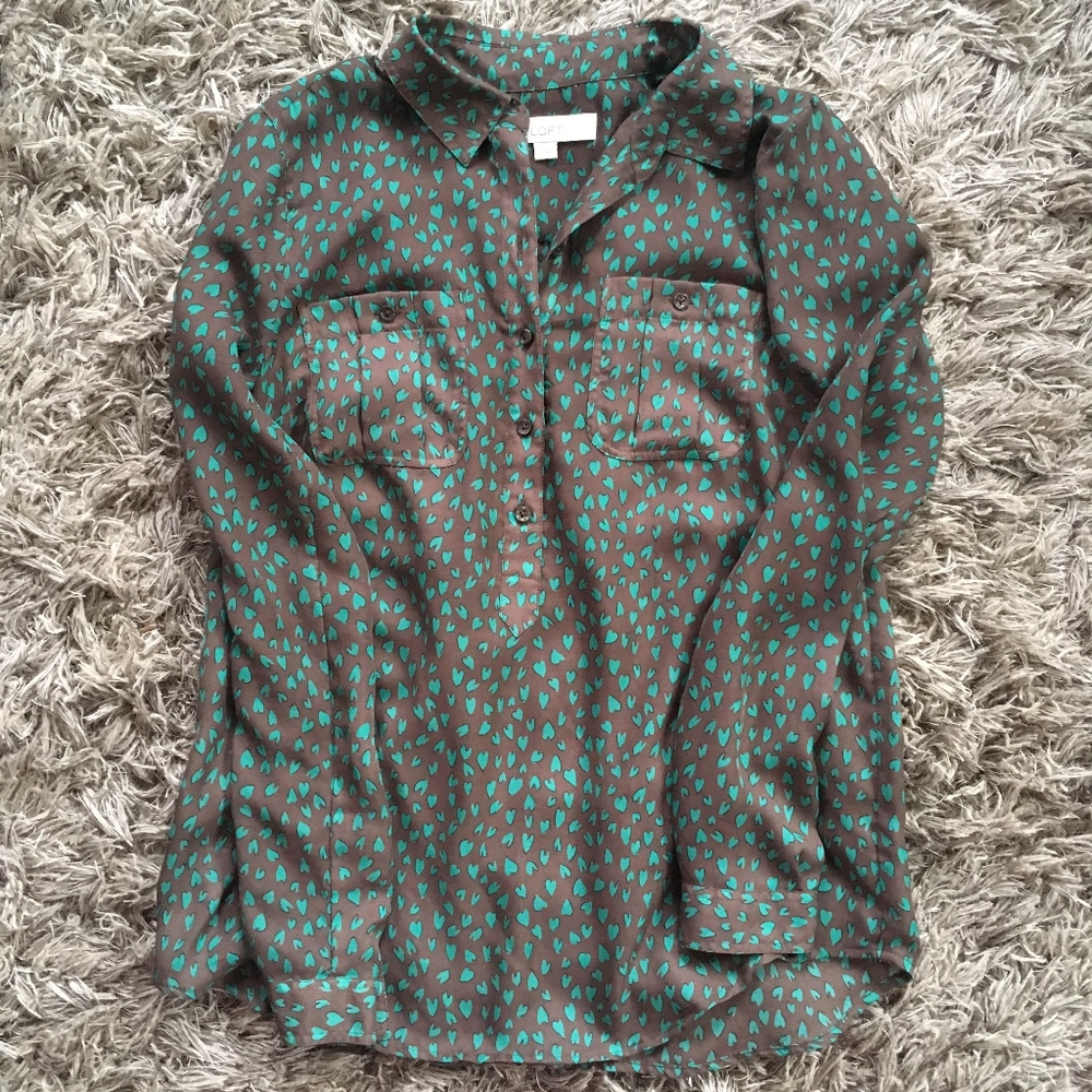 Ann Taylor LOFT Silky Heart Print Utility Blouse